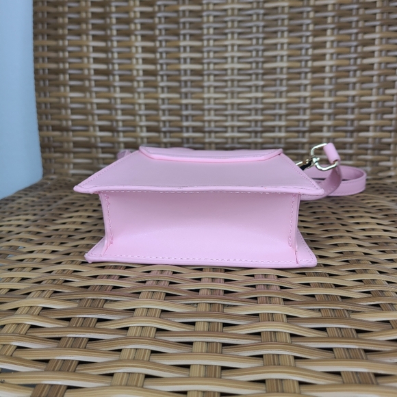 Truly X Barbie Limited Edition Pink Mini Bag Heart Shaped Handle & Crossbody - Picture 10 of 16